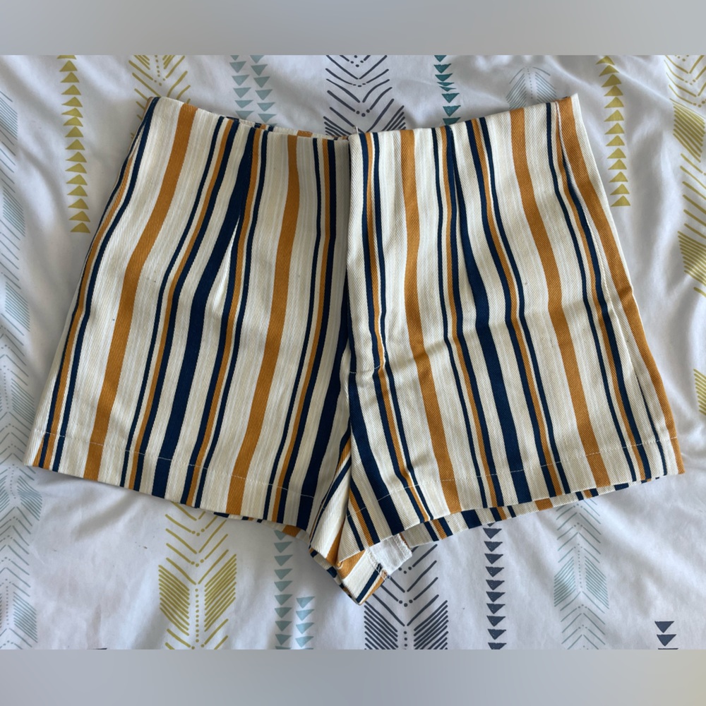 High waist shorts